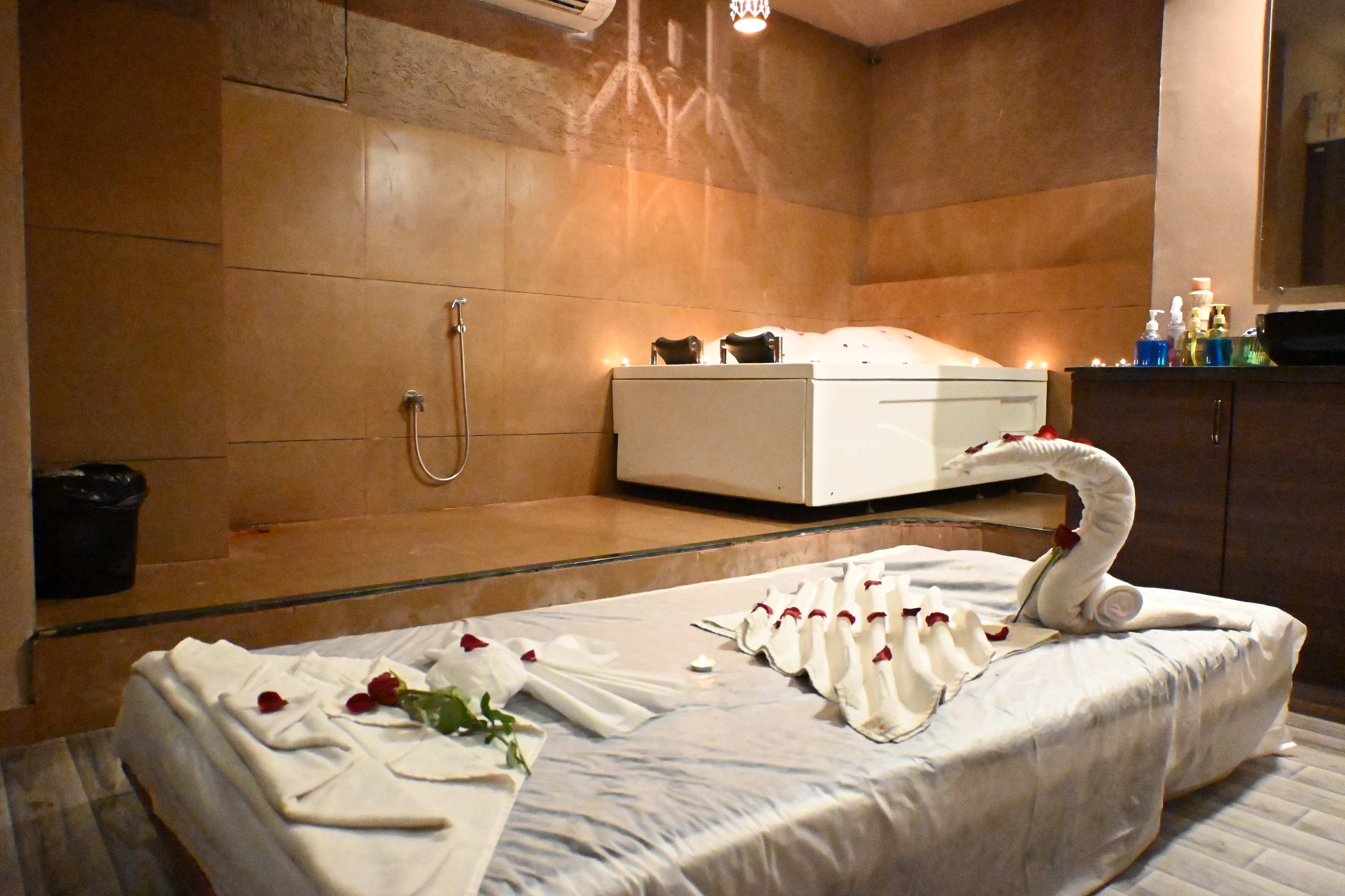 Luxury Treatment - Treatment at Regal Spa